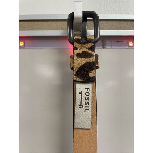 Fossil Leopard Print Leather Belt - Picture 4 of 5